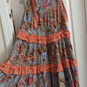 Beautiful  frill dress with tie sleeves